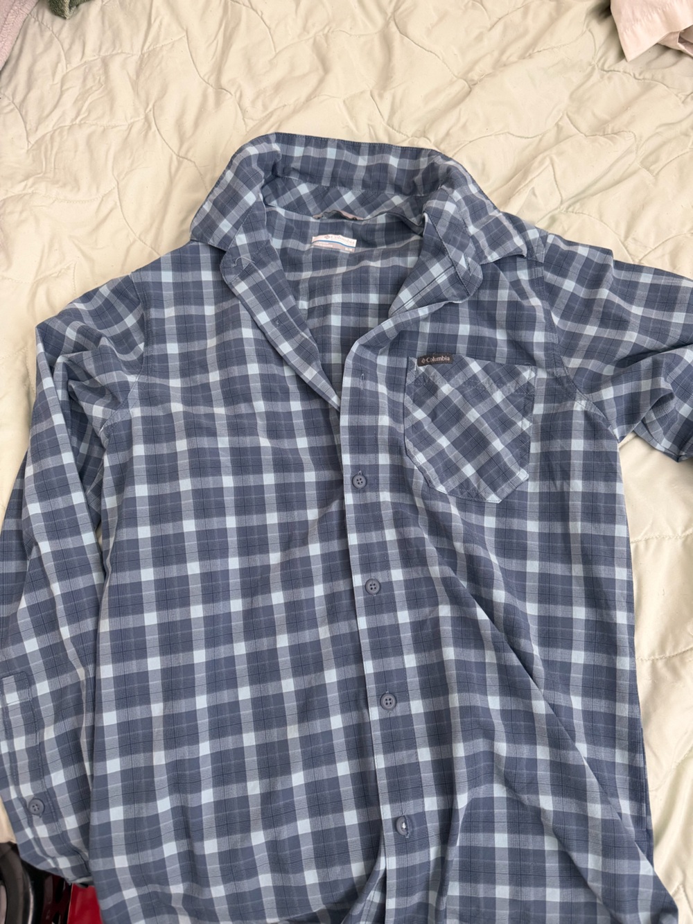 Columbia Men's Blue Plaid Button-Down active Shirt